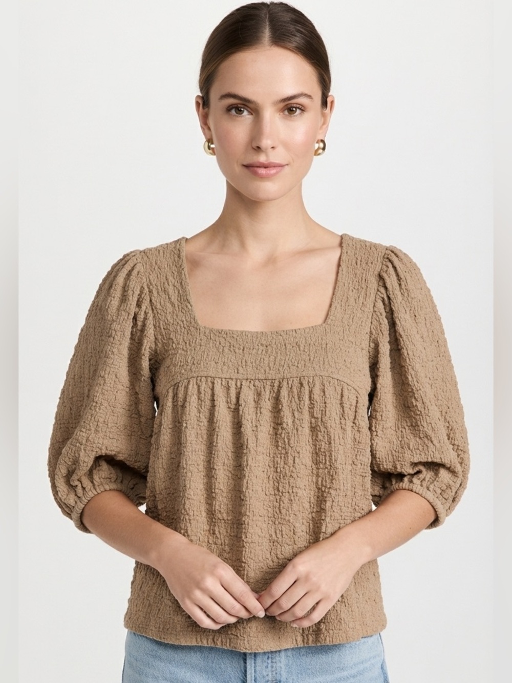LIKE NEW Boutique Things Between Square-Neck Puff Sleeve Blouse in Tan